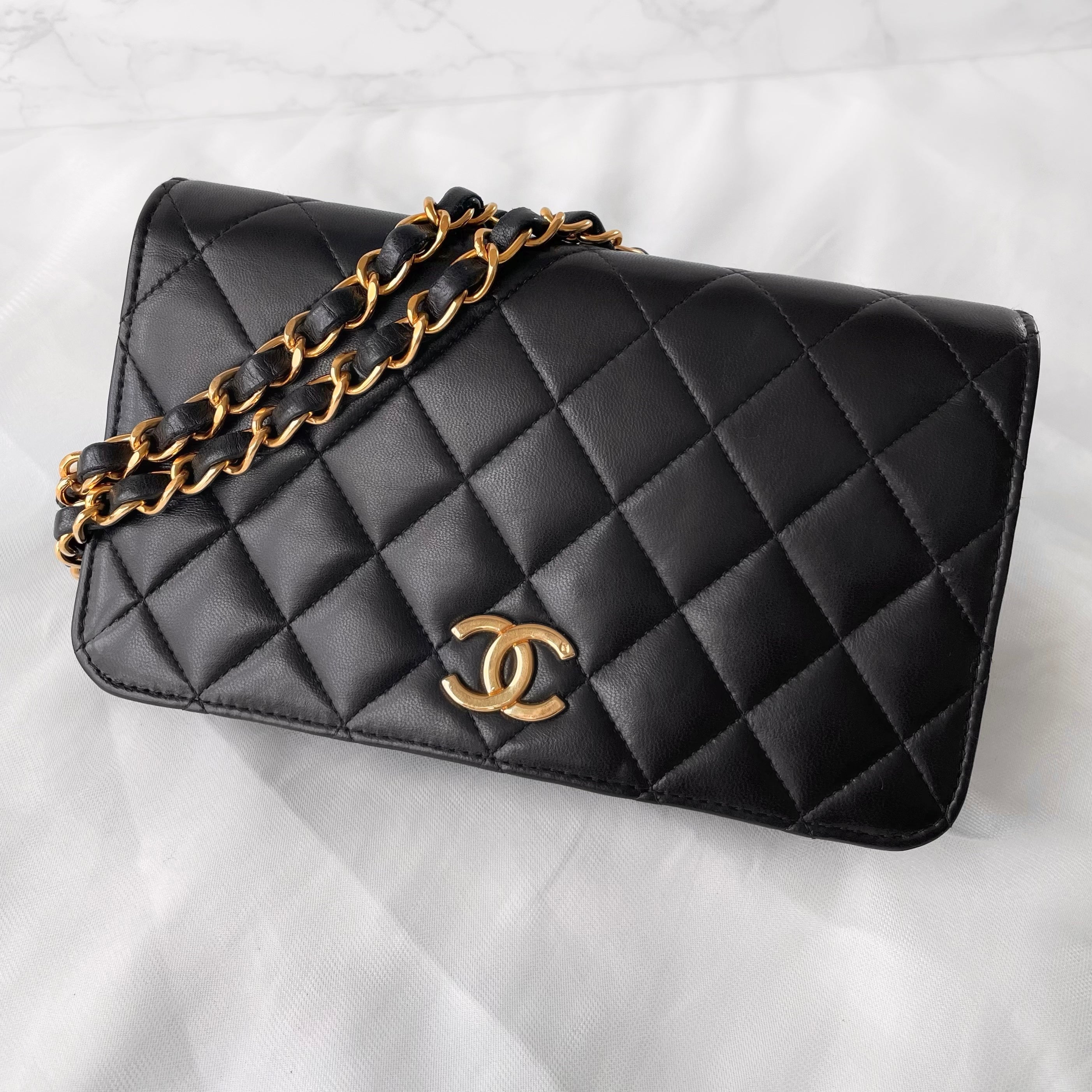 Chanel Vintage Mini Rectangle Flap in Black 24k GHW – Splendour Lux